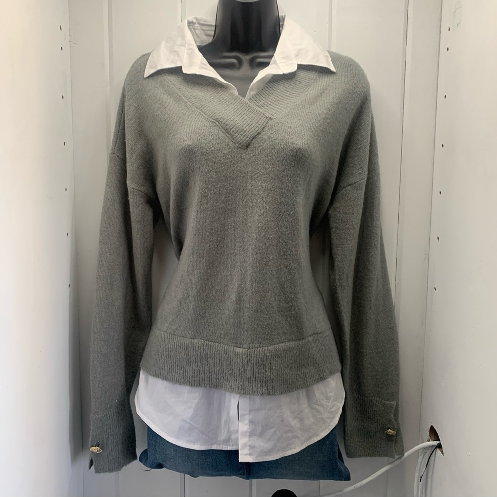 Anne Klein Mixed Media Layered Look Sweater Womens M Grey White V-neck